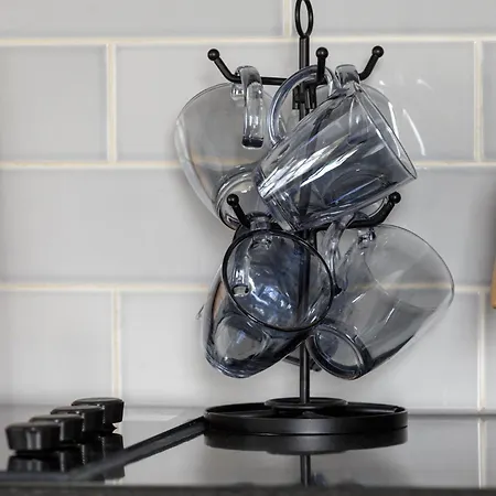 Beech - Private Location With 85 Inch Cinema Tv & Parking Appartement Bradford (West Yorkshire)