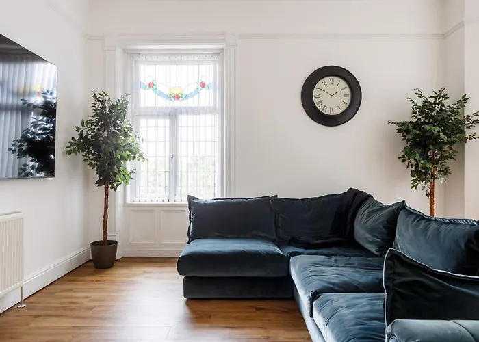 Apartment Beech - Private Location With 85 Inch Cinema Tv & Parking Bradford (West Yorkshire)